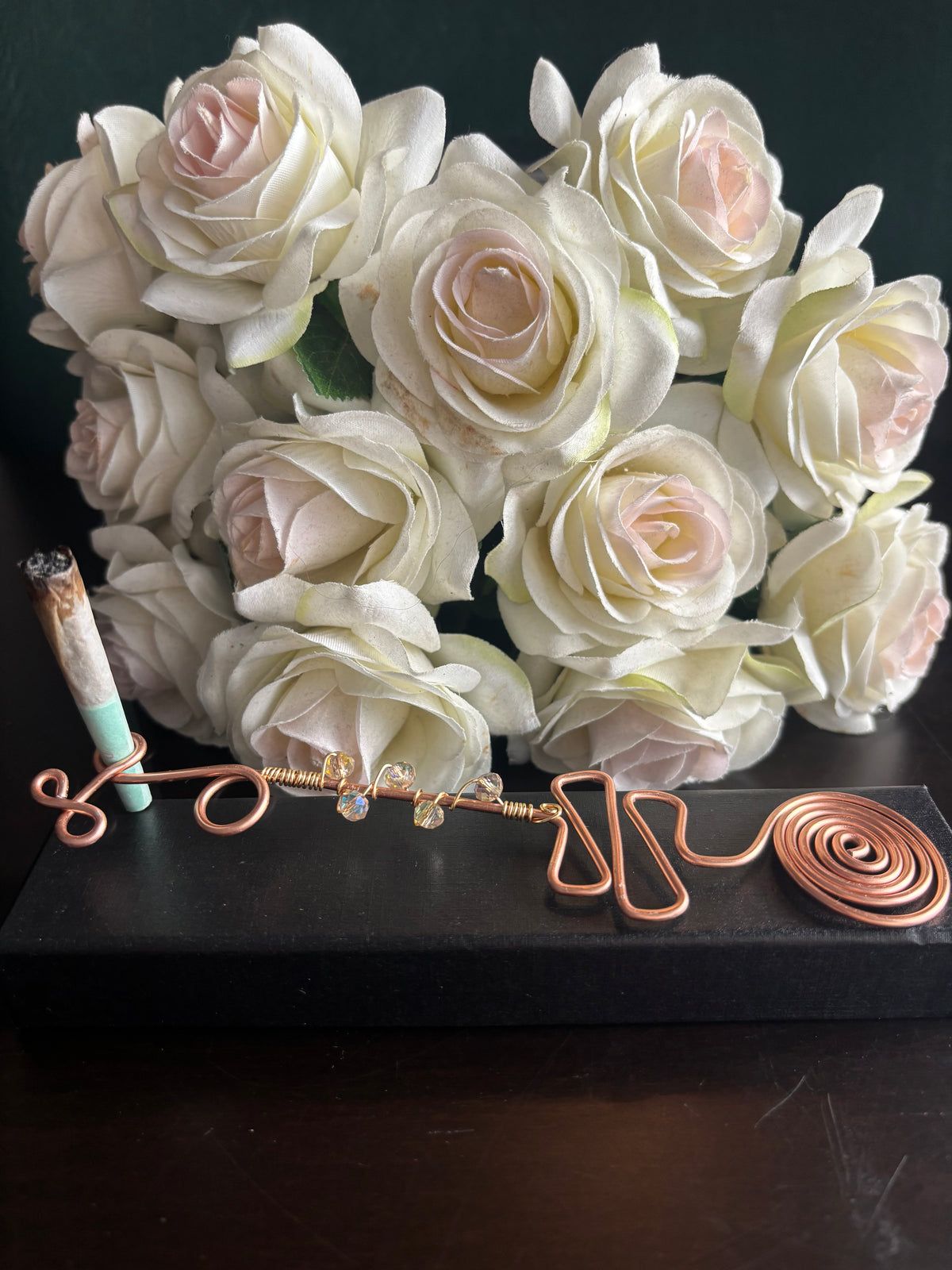 Roll & Reign - Embellished Joint Clip
